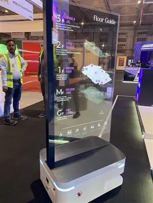 55-palcový mobilný reklamný prehrávač s priehľadnou obrazovkou